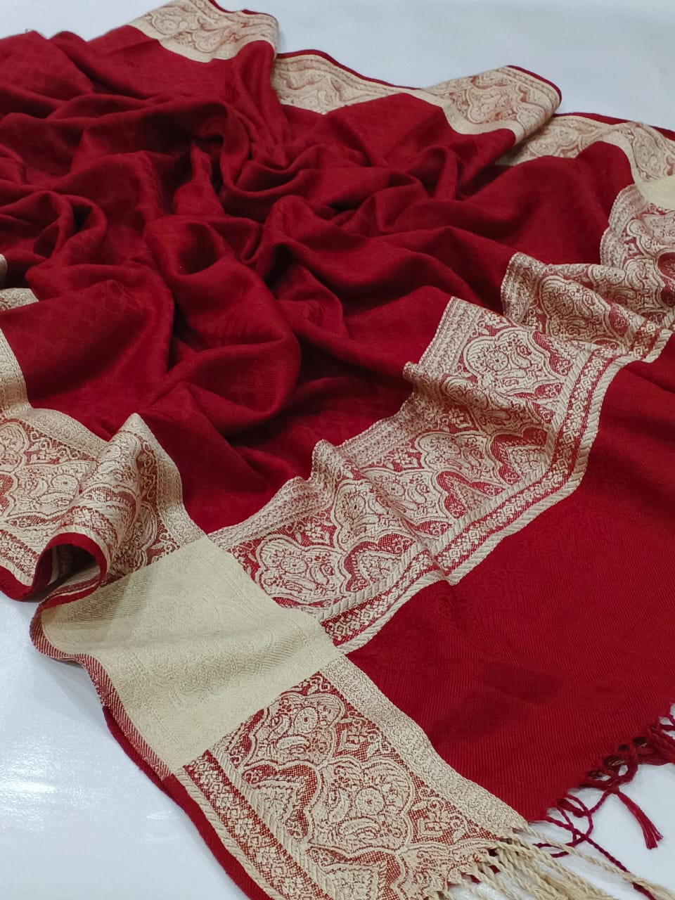 PREMIUM JACQUARD SHAWL