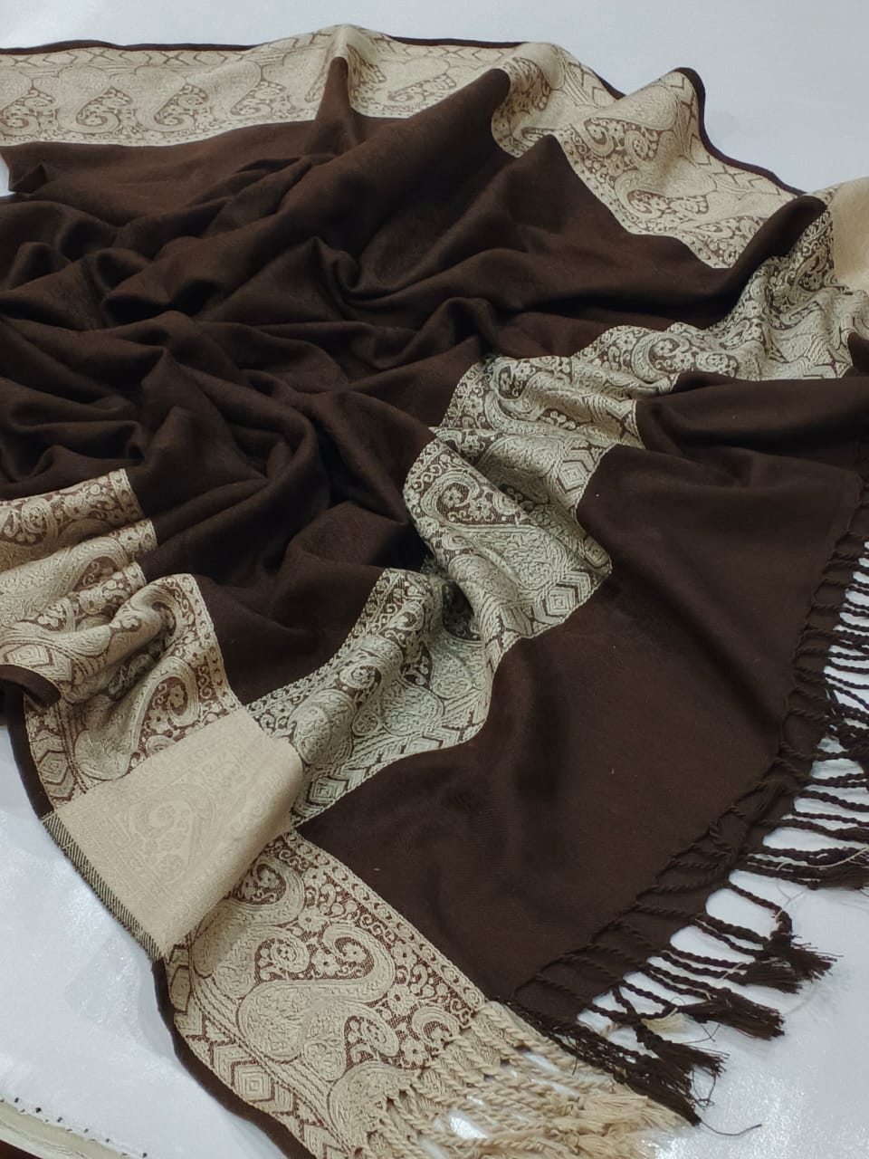 PREMIUM JACQUARD SHAWL